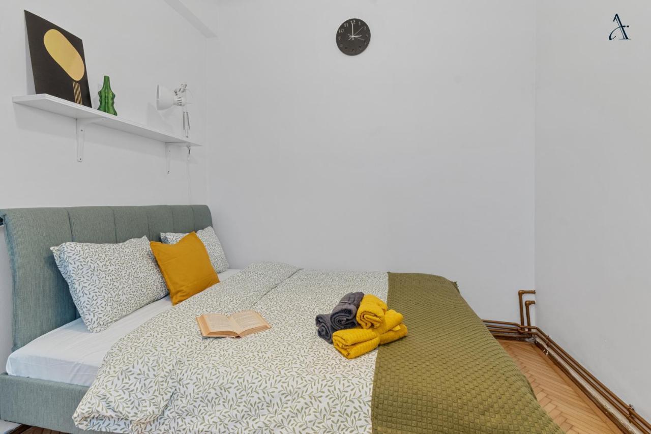 11 Apartments 布加勒斯特 外观 照片